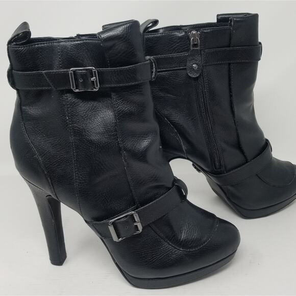 Simply Vera Vera Wang Svellie Black Leather Heeled Platform Boots Size 9.5 - Picture 3 of 14
